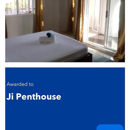 Ji Penthouse Apartment Flic-en-Flacq Екстериор снимка